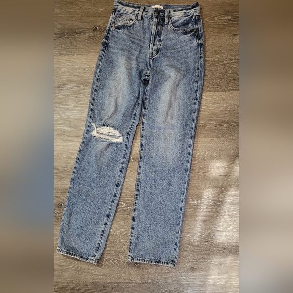 Pistola Cassie Medium Wash High Rise Straight Leg Button Fly Jeans Play Day 26 - Picture 1 of 6
